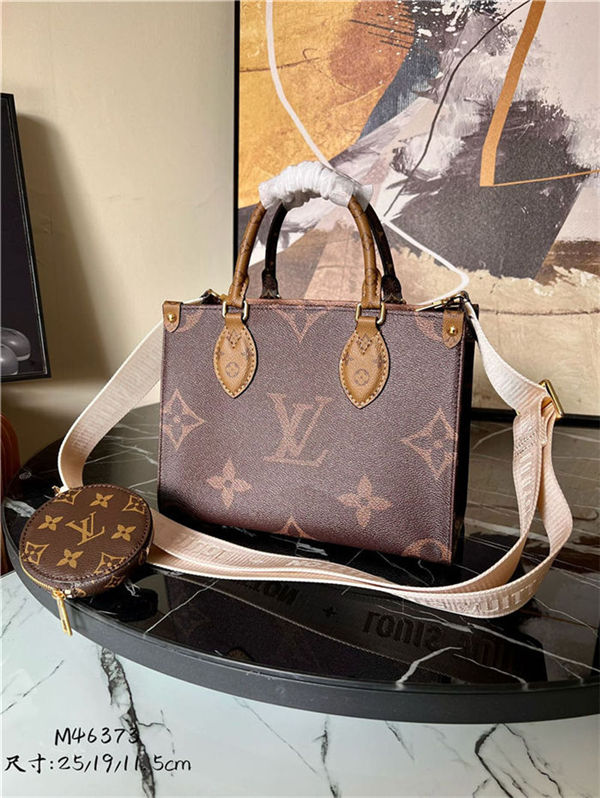 Louis Vuitton ONTHEGO PM Monogram canvas LB5413 (1)