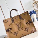 Louis Vuitton OnTheGo Voyage Monogram canvas LB11570 (2)