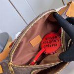 Louis Vuitton RUSH Bumbag Monogram Dust canvas LB15356 (4)