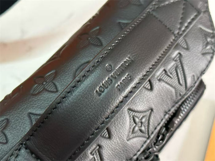 Louis Vuitton RUSH Bumbag Monogram Shadow LB15357 (6)