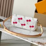 Louis Vuitton TM Wallet On Chain Ivy Monogram cherry canvas LB22089 (3)