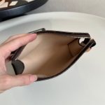 Louis Vuitton TOILETRY POUCH 19 LB4841 (4)