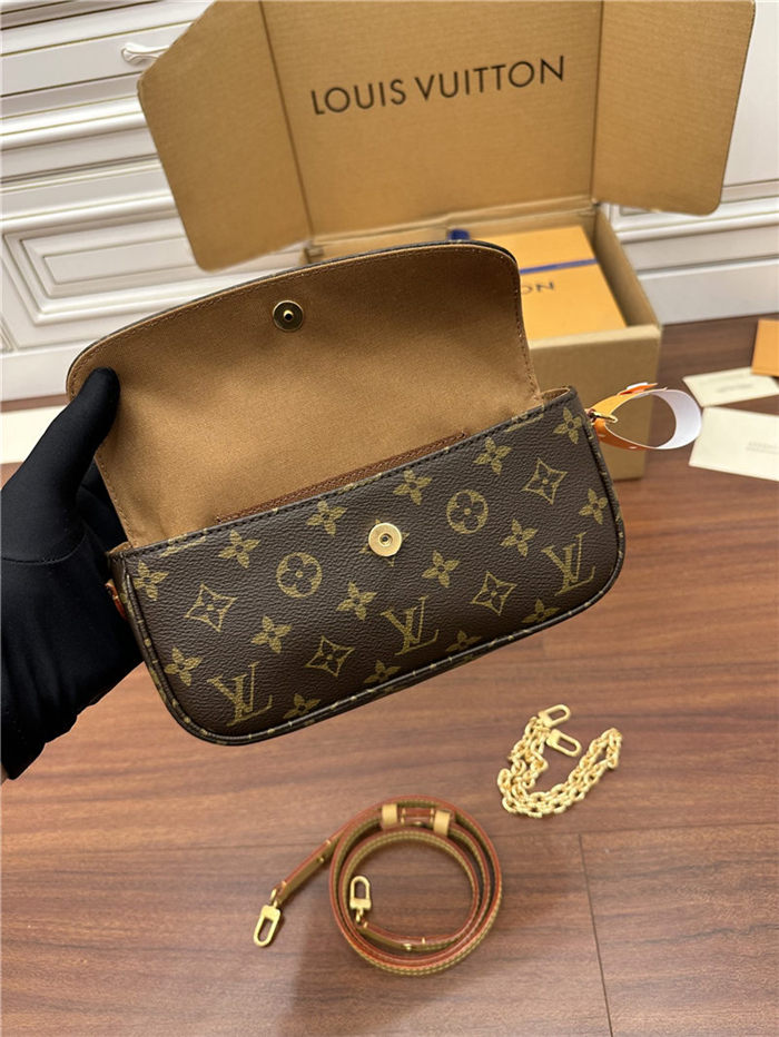 Louis Vuitton WALLET ON CHAIN IVY Monogram canvas LB13472 (4)