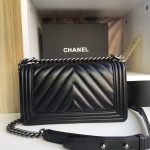 BOY Chanel Chevrons Pattern Lambskin LB23011 (2)