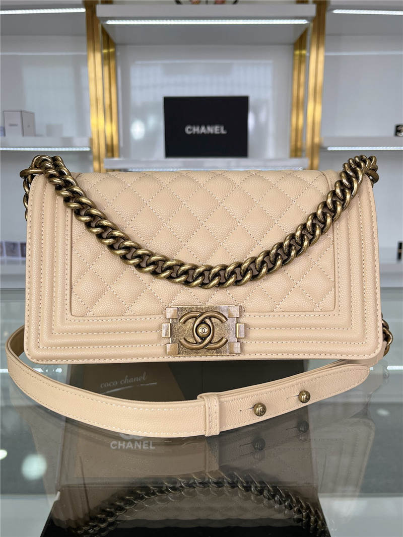 BOY Chanel Grained Calfskin LB10500 (1)