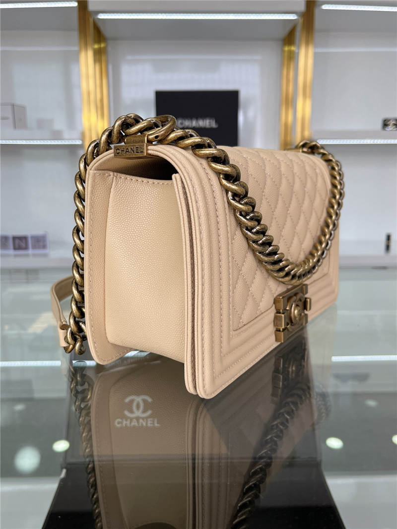 BOY Chanel Grained Calfskin LB10500 (6)