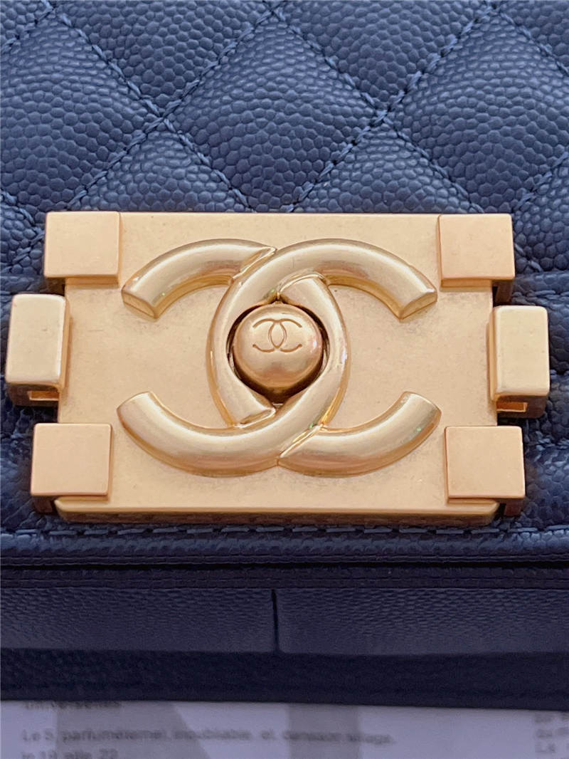 BOY Chanel Grained Calfskin LB10504 (2)
