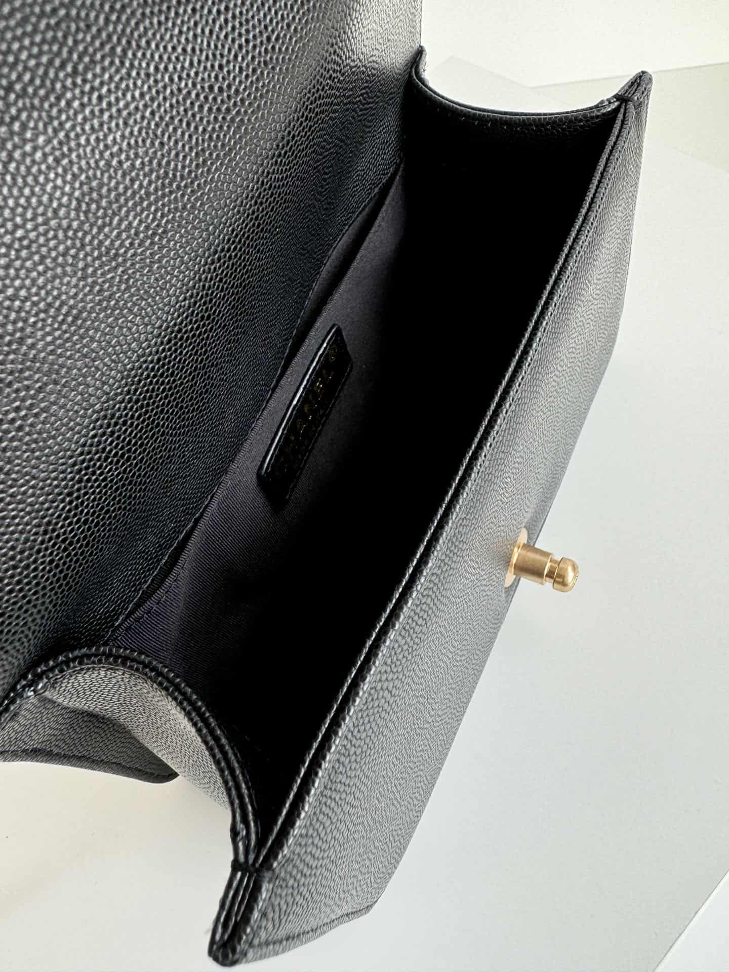 BOY Chanel Grained Calfskin LB3889 (3)