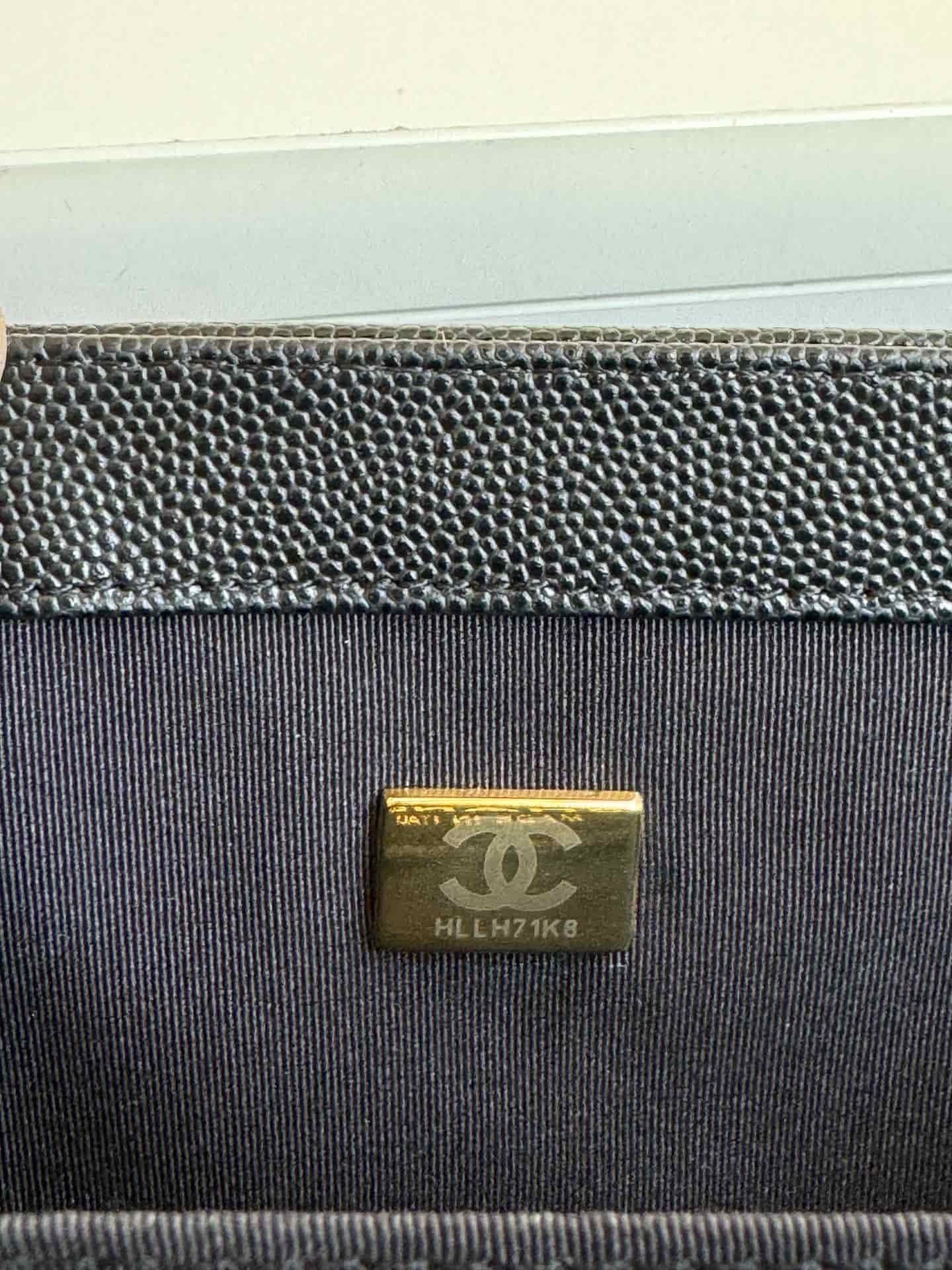 BOY Chanel Grained Calfskin LB3889 (4)