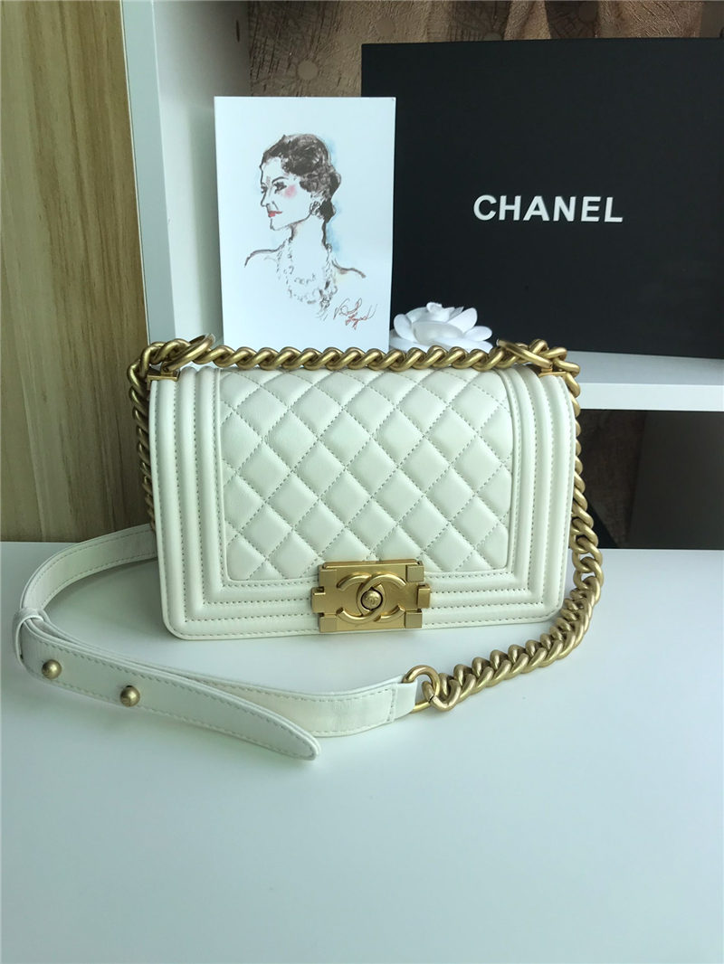 BOY Chanel Lambskin LB3895 (1)