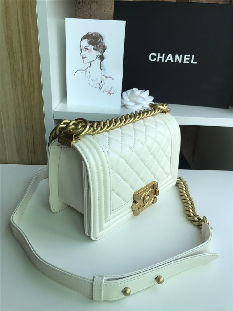 BOY Chanel Lambskin LB3895 (3)