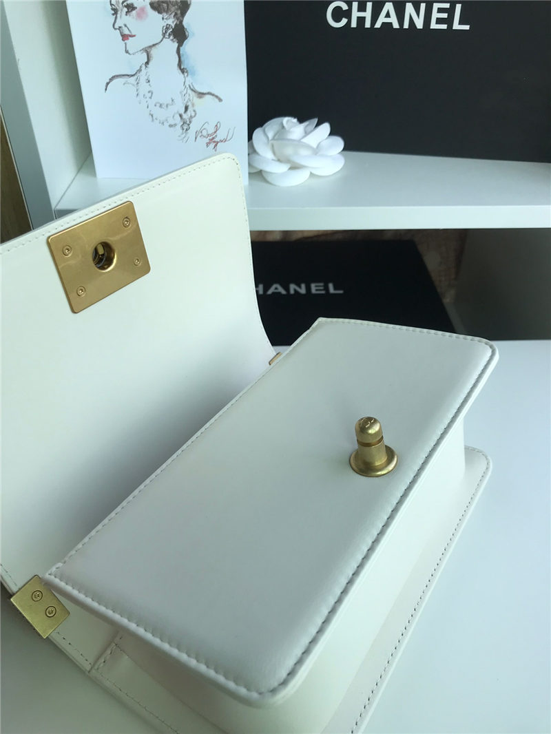 BOY Chanel Lambskin LB3895 (4)