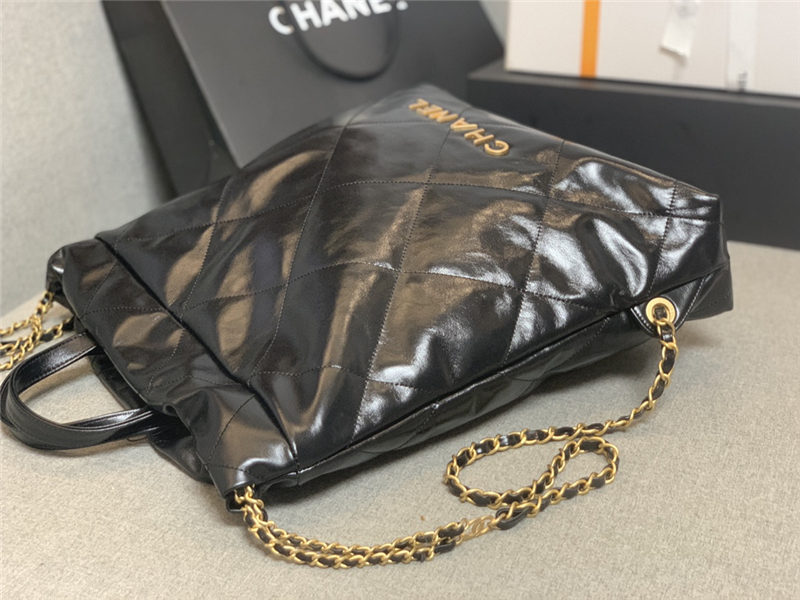 Chanel 22 BACKPACK Shiny Calfskin LB10351 (5)