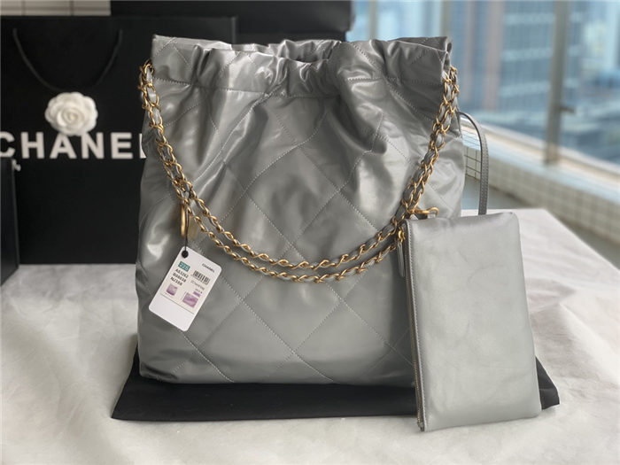 Chanel 22 LARGE HANDBAG Metallic Calfskin LB11226 (2)