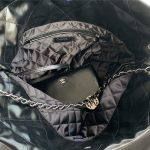 Chanel 22 LARGE HANDBAG Metallic Calfskin LB11610 (4)