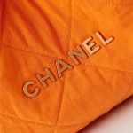 Chanel 22 MEDIUM HANDBAG Canvas LB14535 (2)