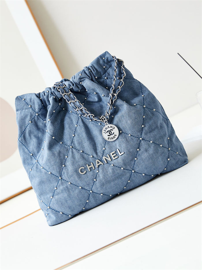 Chanel 22 MEDIUM HANDBAG Denim LB14530 (1)