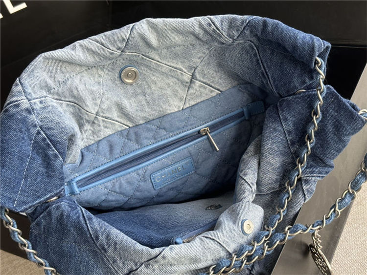 Chanel 22 MEDIUM HANDBAG Denim LB2283 (4)