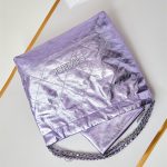 Chanel 22 MEDIUM HANDBAG Metallic Calfskin LB14528 (5)