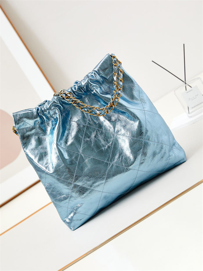 Chanel 22 MEDIUM HANDBAG Metallic Calfskin LB14529 (5)