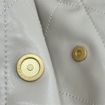 Chanel 22 MEDIUM HANDBAG Patchwork Shiny Calfskin LB893 (3)