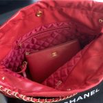 Chanel 22 MEDIUM HANDBAG Shiny Calfskin LB11605 (5)