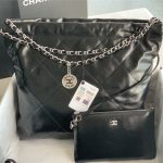 Chanel 22 MEDIUM HANDBAG Shiny Calfskin LB11611 (5)
