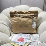 Chanel 22 MEDIUM HANDBAG Shiny Calfskin LB16307 (1)