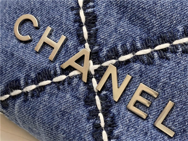 Chanel 22 MINI HANDBAG Denim4179 (6)
