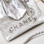Chanel 22 MINI HANDBAG Metallic Calfskin LB14507 (2)