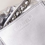 Chanel 22 MINI HANDBAG Metallic Calfskin LB14507 (4)