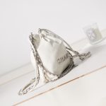 Chanel 22 MINI HANDBAG Shiny Calfskin LB12843 (4)