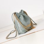 Chanel 22 MINI HANDBAG Shiny Calfskin LB12844 (3)