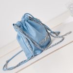 Chanel 22 MINI HANDBAG Shiny Calfskin LB12909 (4)