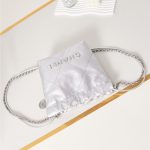 Chanel 22 MINI HANDBAG Shiny Calfskin LB13328 (3)