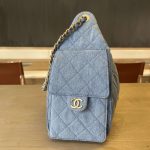 Chanel 25 Hobo Handbag Denim LB1567 (4)