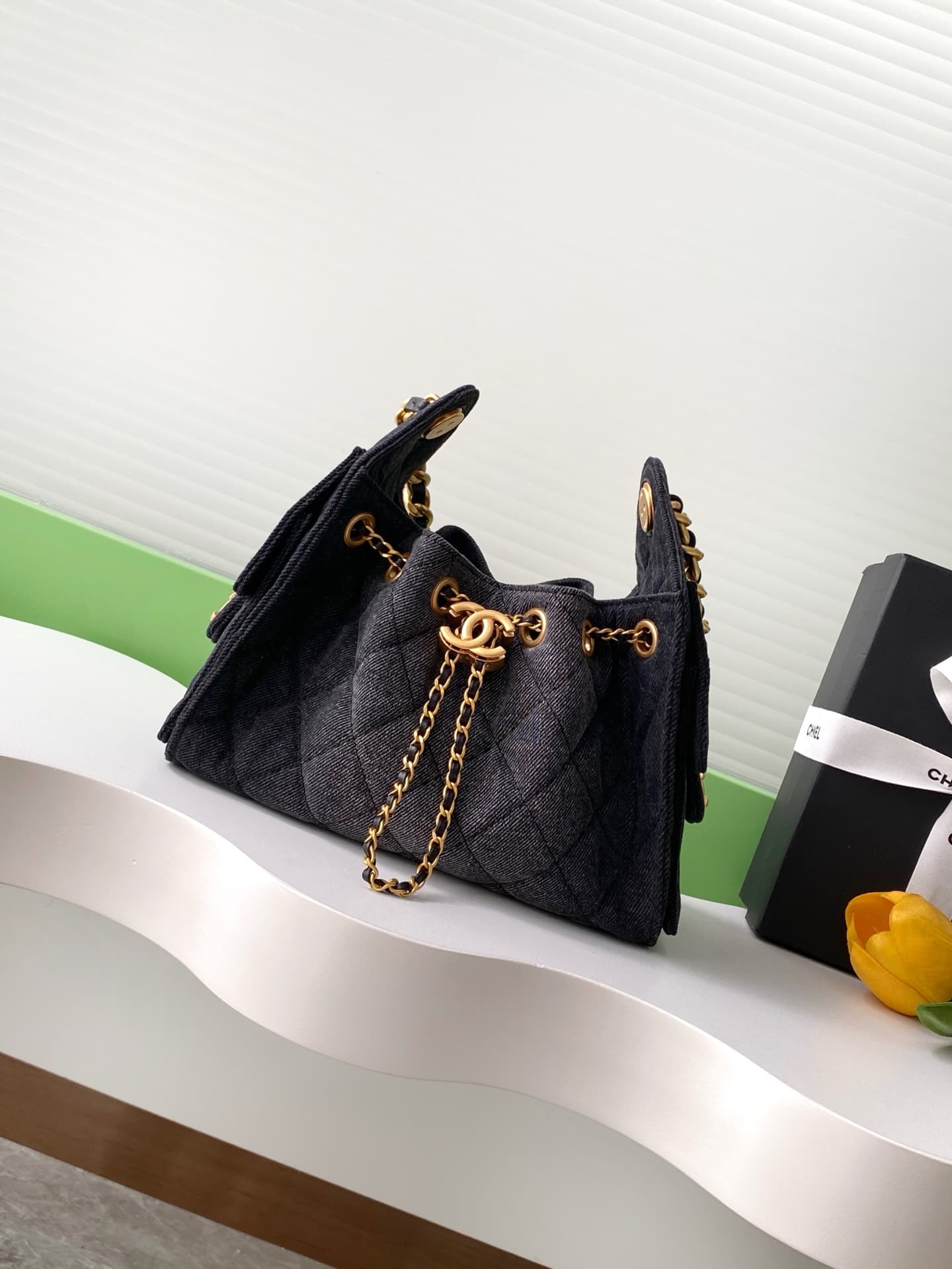Chanel 25 Hobo Handbag Denim LB16676 (1)