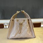 Chanel 25 Hobo Handbag Grained Calfskin LB1558 (3)