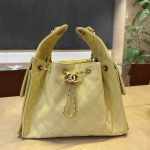 Chanel 25 Hobo Handbag Grained Calfskin LB1559 (2)