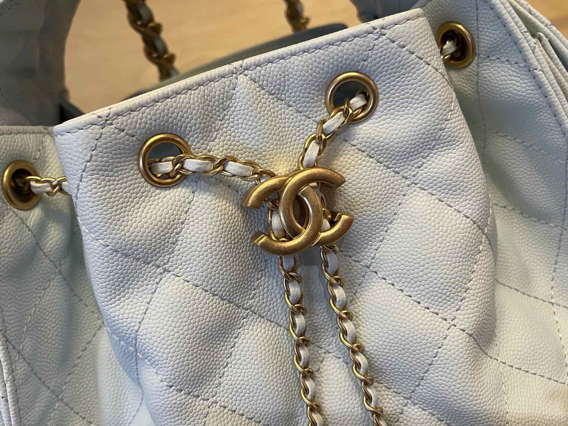 Chanel 25 Hobo Handbag Grained Calfskin LB1565 (5)