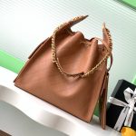 Chanel 25 Hobo Handbag Grained Calfskin LB21312 (3)