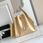 Chanel 25 Hobo Handbag Grained Calfskin LB21317 (1)