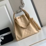 Chanel 25 Hobo Handbag Grained Calfskin LB21317 (3)