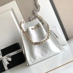 Chanel 25 Hobo Handbag Grained Calfskin LB21318 (3)