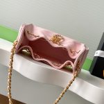 Chanel 25 Hobo Handbag Grained calfskin LB16672 (6)