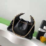 Chanel 25 Hobo Handbag Grained calfskin LB16673 (3)