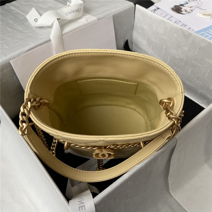 Chanel BUCKET BAG Lambskin LB9798 (3)