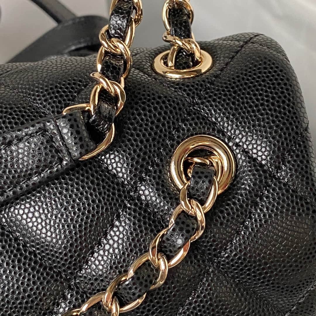 Chanel Backpack Grained Calfskin LB15988 (3)