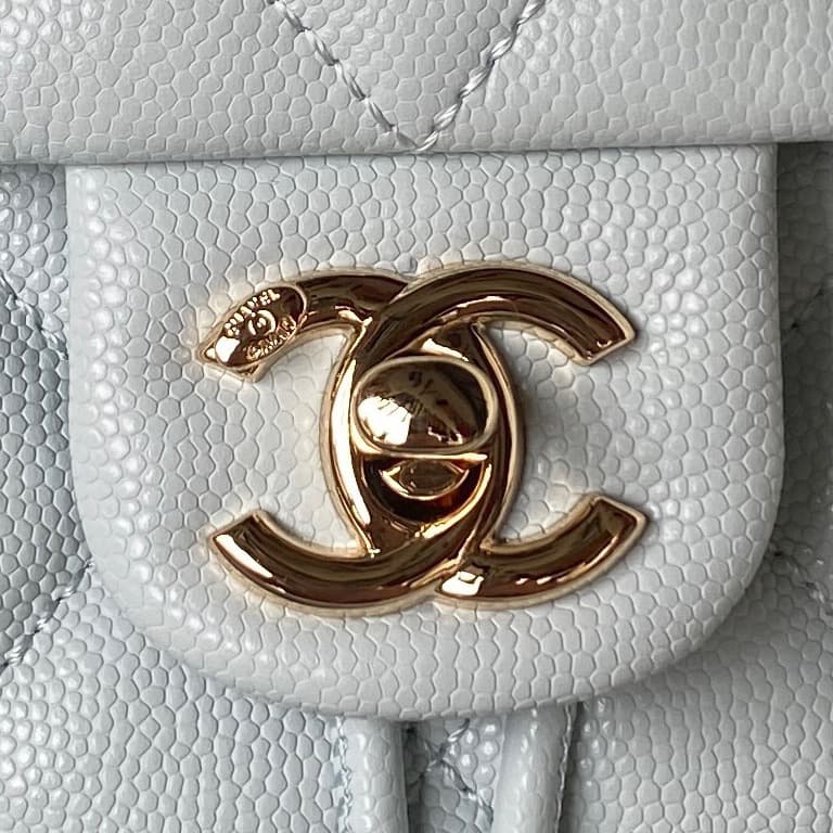 Chanel Backpack Grained Calfskin LB15992 (3)