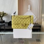 Chanel CLASSIC HANDBAG Grained Calfskin LB3675 (1)